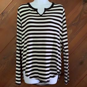 GAP Black and White Stripe Long Sleeve Blouse